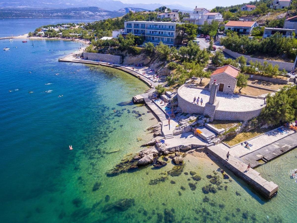 Hotel Rooms Roccia Novigrad  ภายนอก รูปภาพ