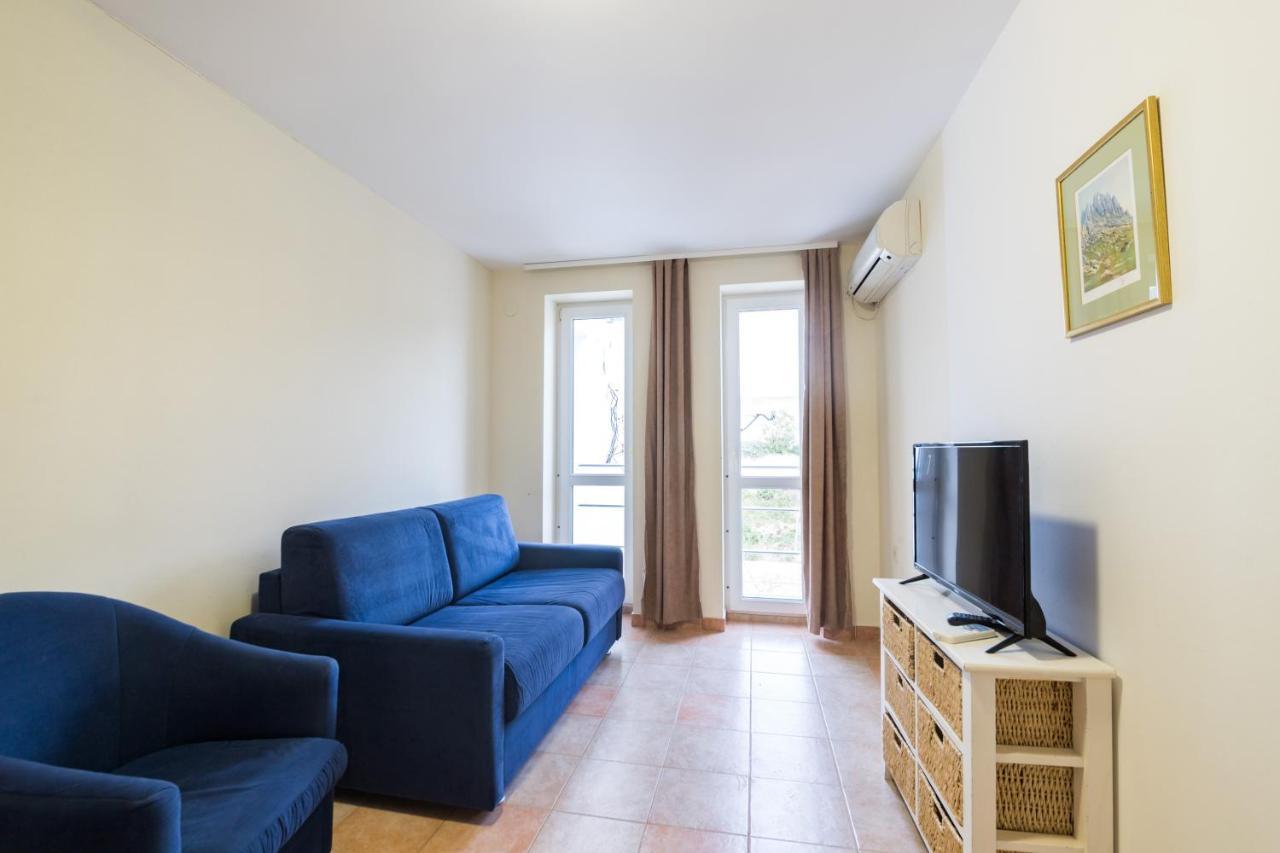 Hotel Rooms Roccia Novigrad  ภายนอก รูปภาพ